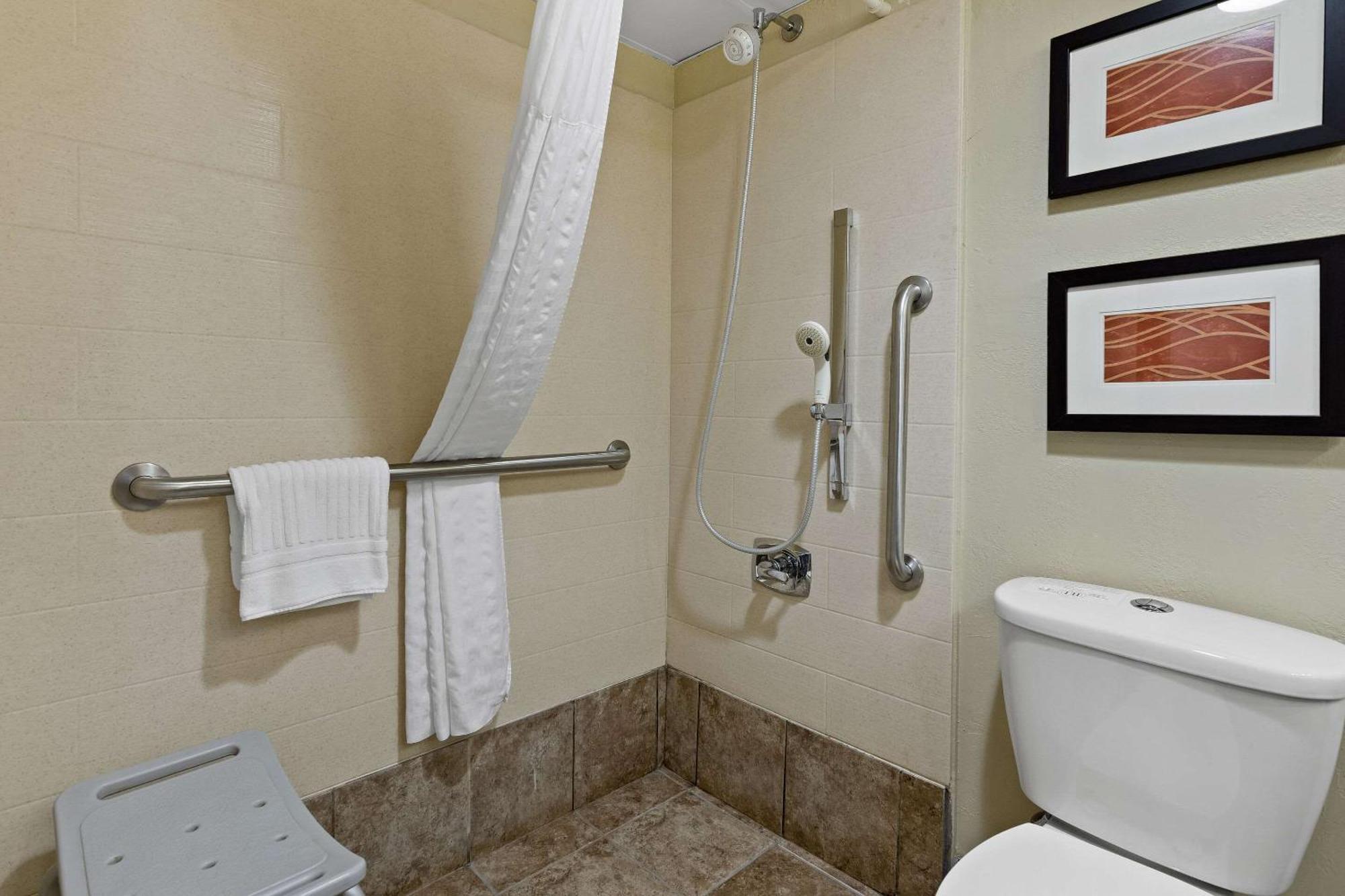 Comfort Inn